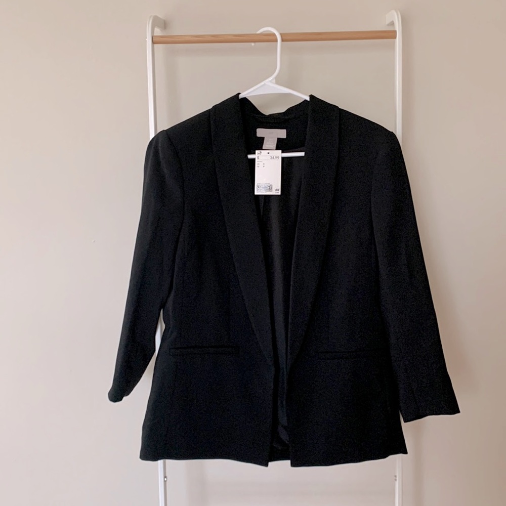 H&M black blazer